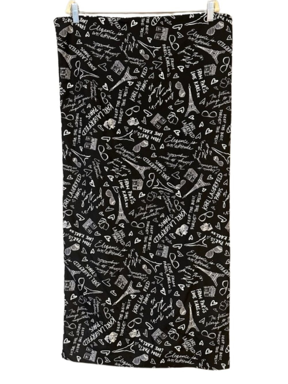 Set of 2 Karl Lagerfeld Paris King Pillowcases Black White 20x40 Paris Print